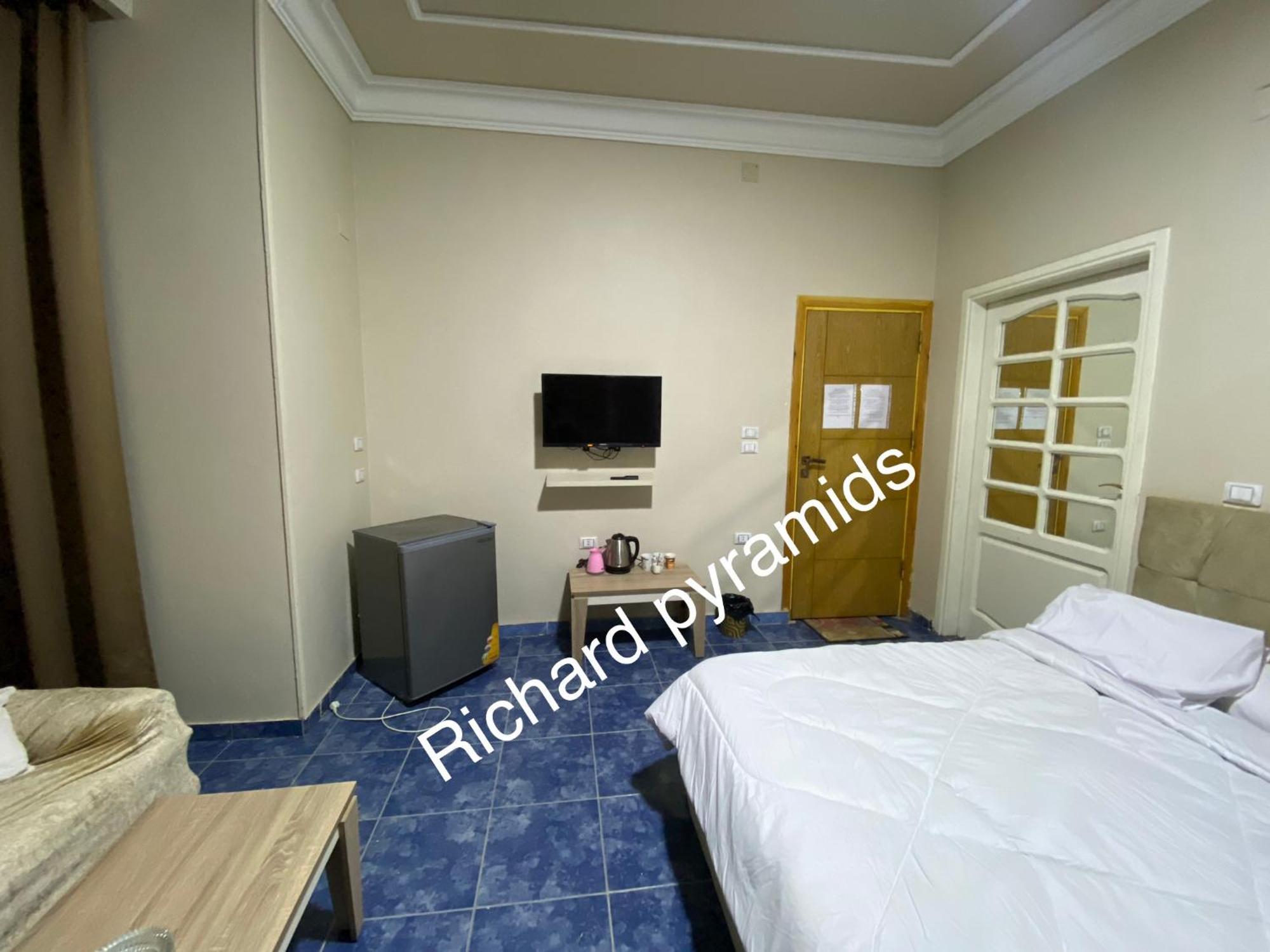 Richard Pyramids Inn Hotel Kafret el-Gabal Extérieur photo